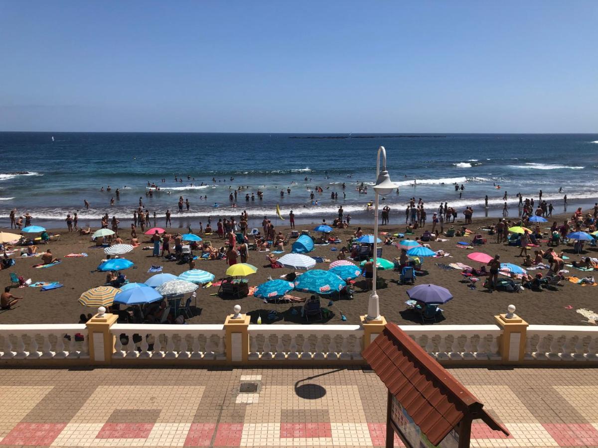 Espectacular En Primera Linea De La Playa Appartamento *
