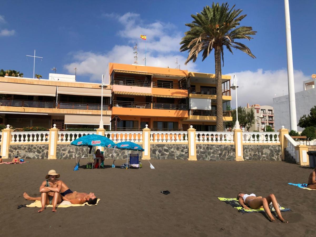 Espectacular En Primera Línea De La Playa Apartamento