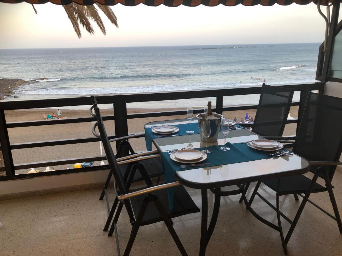 Espectacular En Primera Línea De La Playa Apartamento Telde