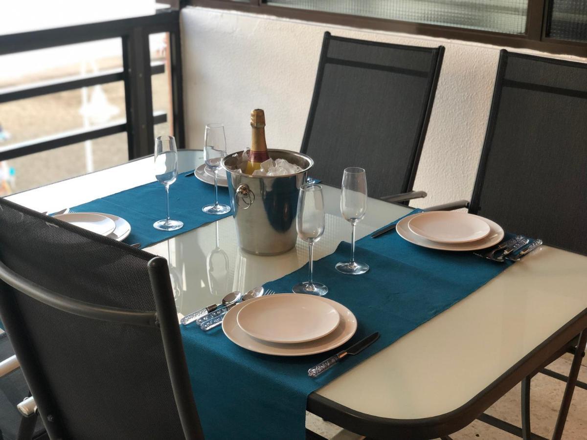 Espectacular En Primera Línea De La Playa Apartamento